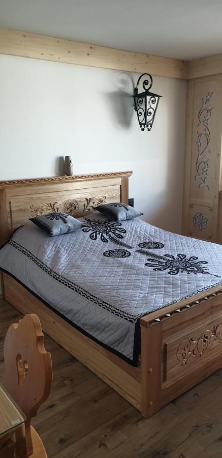 Apartament Zakopane Utrzymany W Stylu Goralskiej Chaty Экстерьер фото