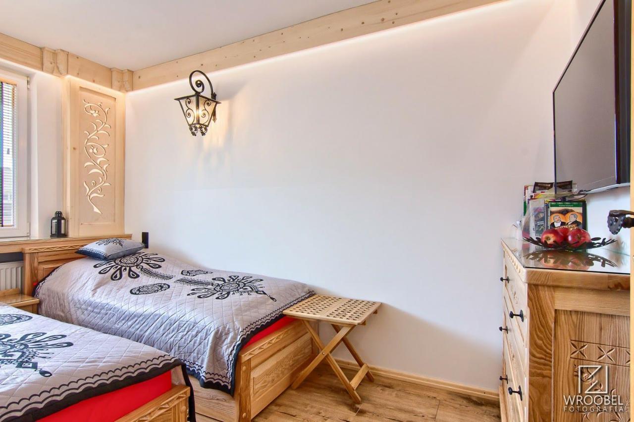 Apartament Zakopane Utrzymany W Stylu Goralskiej Chaty Экстерьер фото